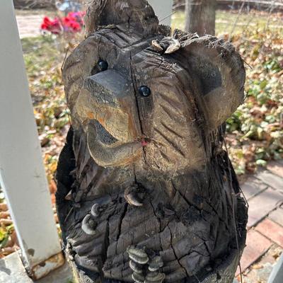 WOOD CARVED BEAR