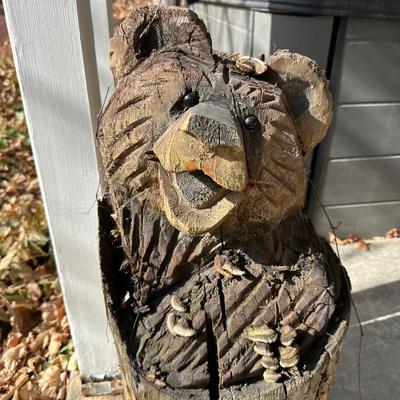 WOOD CARVED BEAR