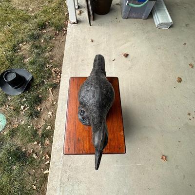ALUMINUM COWBOY HAT, ALUMINUM BIRD AND WOOD PLANT STAND