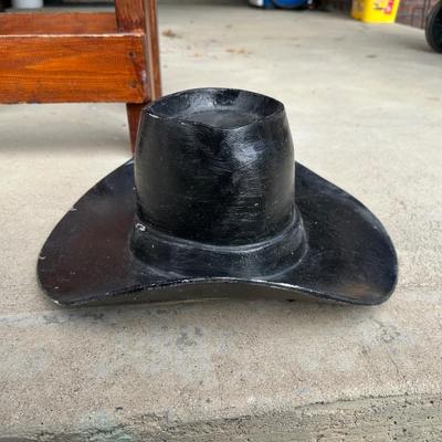 ALUMINUM COWBOY HAT, ALUMINUM BIRD AND WOOD PLANT STAND