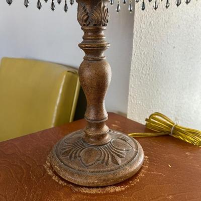 VINTAGE ARM CHAIR WITH CUSHION, NARROW END TABLE AND VINTAGE LAMP