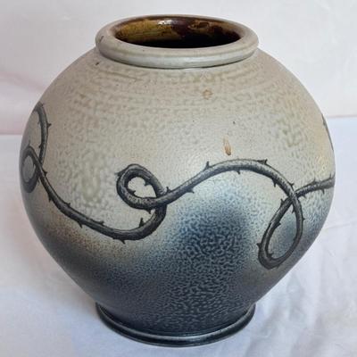 Charlie Tefft Pottery Ceramic Vase w/ Bird Design (DR-DZ)
