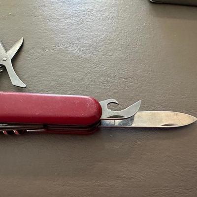 OHIO FORGE MULTI TOOL WITH CASE, MULTI FUNCTION POCKET KNIFE, SMALL TAPE MEASURE AND MORE