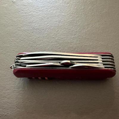 MULTI FUNCTION POCKET KNIFE, COMPASS WHISTLE, SMALL TAPE MEASURE, IMPERIAL POCKET KNIFE AND SAFETY RAZOR