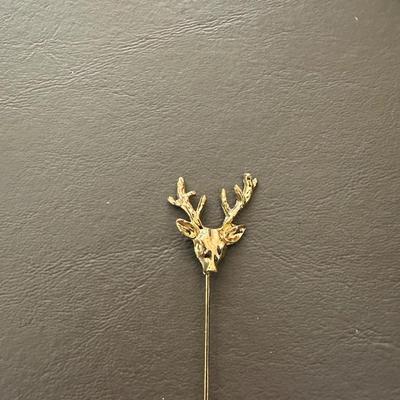 CUFF LINKS, TIE AND STAG LAPEL PIN