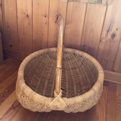 Ten Woven Buttocks Baskets (DR-DZ)