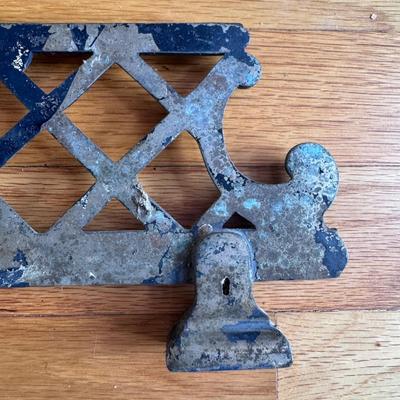 Cast Iron Decor/Grate Fronts (DR-DZ)