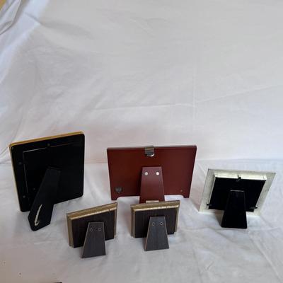 Assortment of Decorative Frames (DR-DZ)