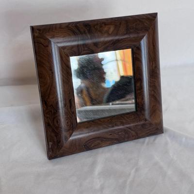 Assortment of Decorative Frames (DR-DZ)