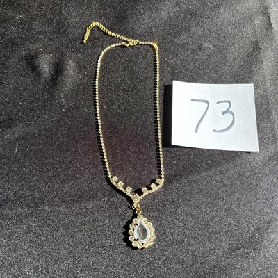 Silver Tone Tear Drop Necklace