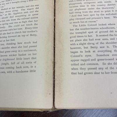 Vintage book The Little Colonel’s Holiday by Annie Fellow Johnston
