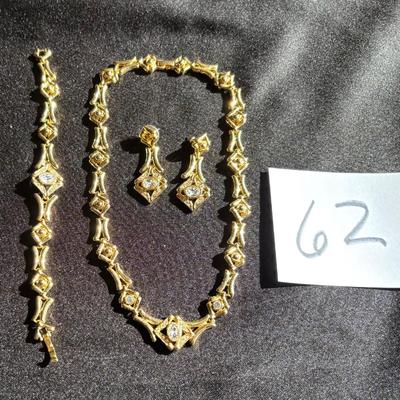 Beautiful Gold Tone Set