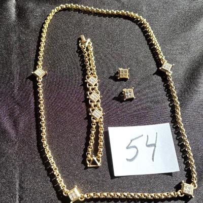 Beautiful Gold Tone Set