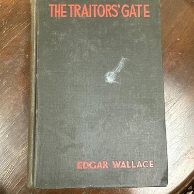 First edition The Traitors’ Gate by Edgar Wallace