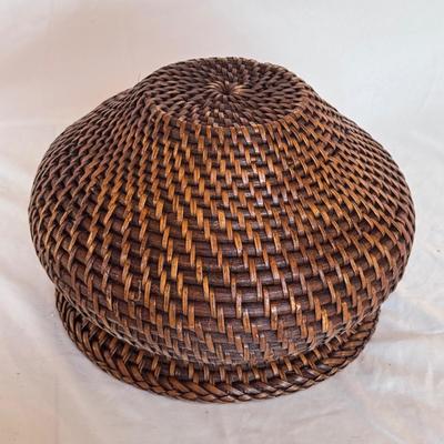 Stair Step Basket, Lidded Basket, and More (DR-DZ)