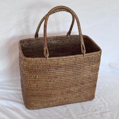 Stair Step Basket, Lidded Basket, and More (DR-DZ)