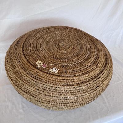 Stair Step Basket, Lidded Basket, and More (DR-DZ)