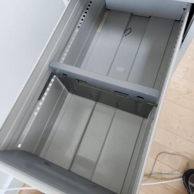 Hon Metal 2 Drawer File Cabinet 15x27x29