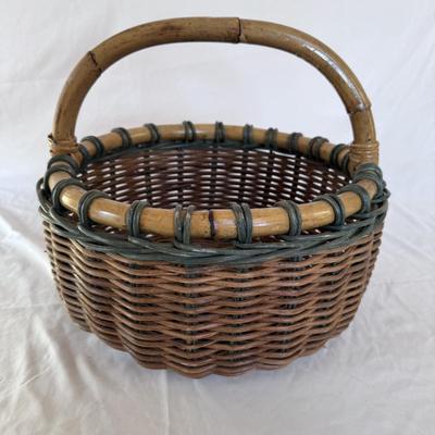 Wicker Baskets Galore (DR-DZ)