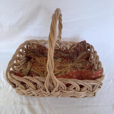 Wicker Baskets Galore (DR-DZ)