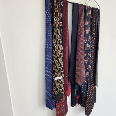 Large Lot of Men's Ties