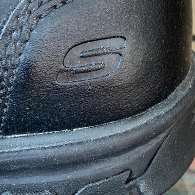 Sketchers / Keen Men’s Boots Lot