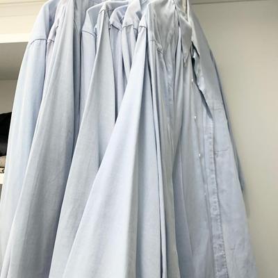 Men’s Blue & White Dress Shirts Lot