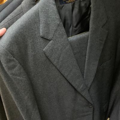 Men’s Suits Blazers Tux Lot