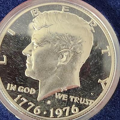 U.S. Mint 1976 Bicentennial Silver Proof Set + 1982 Silver George Washington Half Dollar