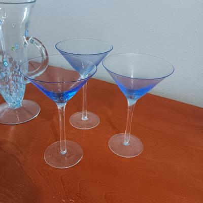 GLASS PITCHER WITH PRETTY BLUE FLOWERS AND STEMMED GLASSES