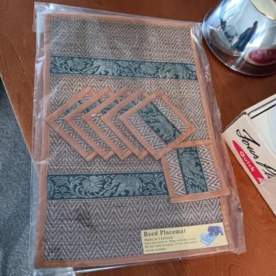 CRYSTAL LEAF SNACK SET, NEW REED PLACEMATS AND A TEA KETTLE