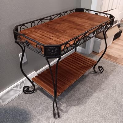 WROUGHT IRON 2 TIER STAND WITH WOODEN SLATS