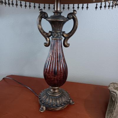 TABLE LAMP AND THROW BLANKET