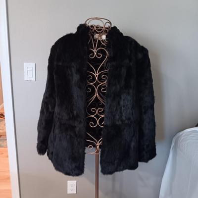LADIES SATIN LINED RABBIT FUR JACKET (LARGE)