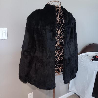 LADIES SATIN LINED RABBIT FUR JACKET (LARGE)