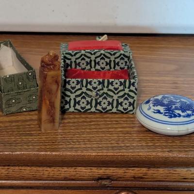 Asian Stamp & Antique Chinese Blue & White Porcelain Ink Box