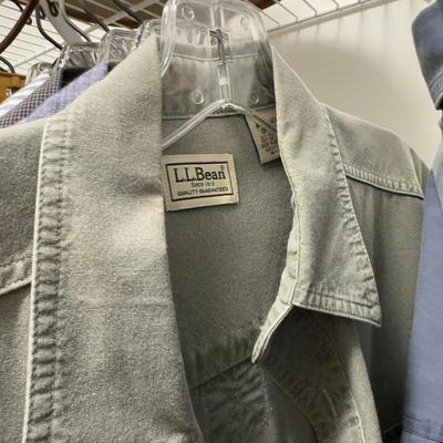 1254 Lot of Men's Short Sleeve Button Shirts up w/Sun Hat