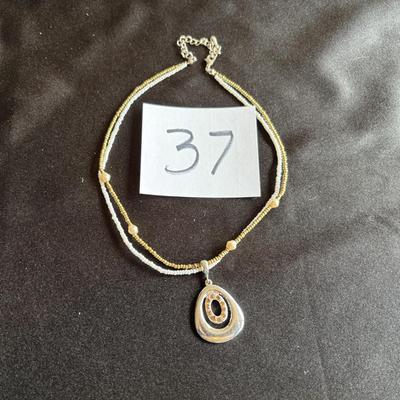 Pretty Gold Tone Necklace