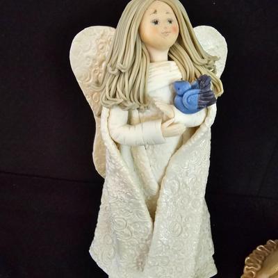 Angel figures - RAZ Blanche Guardian Granny by Doug Harris and Kneeded Angels Peace $ 6203 Pavilion Gift Co.