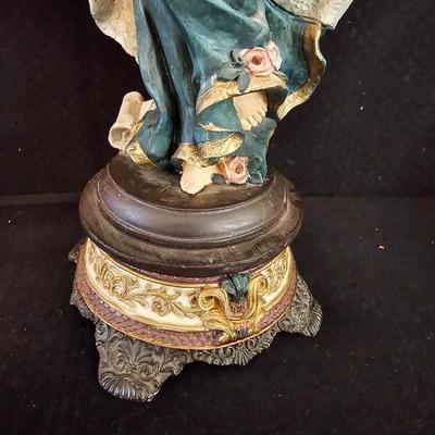 Lembranca De Brasilia - DF - Romanian Nativity - and a music box angel