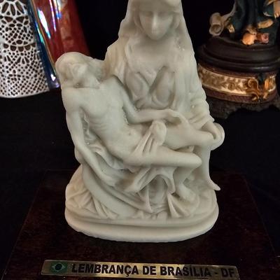 Lembranca De Brasilia - DF - Romanian Nativity - and a music box angel