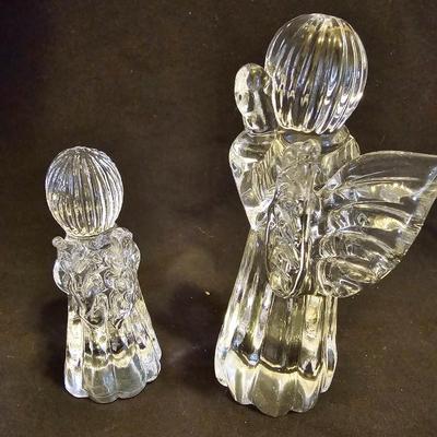 Beautiful Tall Gorham Botanical Gardens Vase with two clear glass Angels