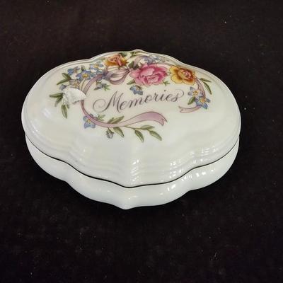 Porcelain Memories trinket box with Beautiful Porcelain vase and an angel