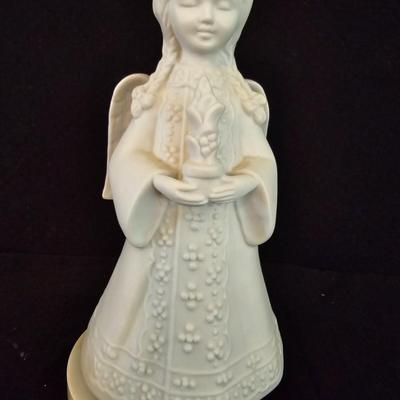 Porcelain Memories trinket box with Beautiful Porcelain vase and an angel