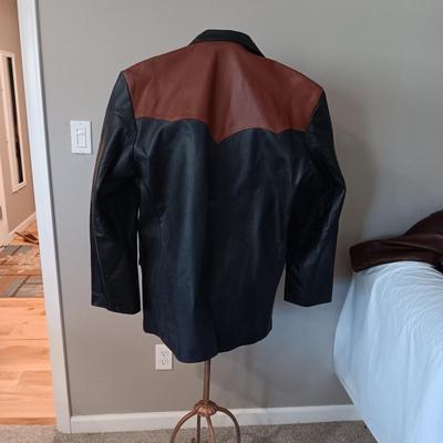 ROCKY MOUNTAIN HIDES MEN'S GENUINE COWHIDE SPORT COAT WITH A WESTERN FLARE (2X)