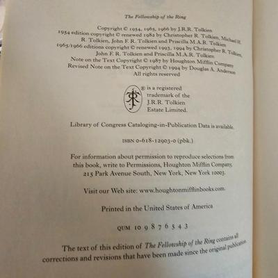 JRR TOLKIEN Lord of the Rings - The Fellowship - The two Towers - and the return of the king 3 book Collection