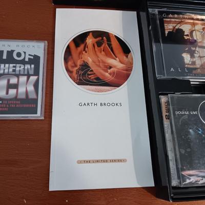 GARTH BROOKS "THE LIMITED SERIES' ON CD'S