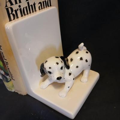 Adorable Dalmation OTAGIRI Bookends with Four hardback books - All things Bright and Beautiful & Every living thing By James Herriot