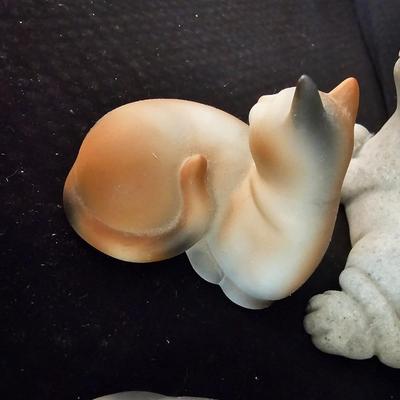 Collection of cat figures - Avon Porcelain- Quarry Critter stone - adorable kitties!