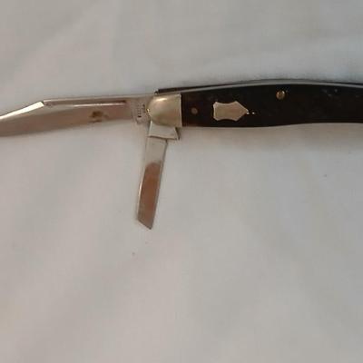 Collection of small vintage pocket knives - Eaton bank